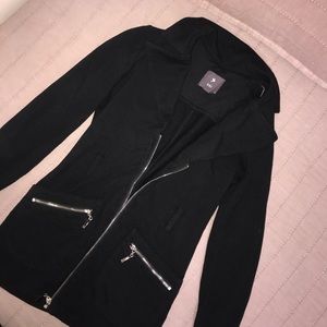 FOREVER 21 Black Coat